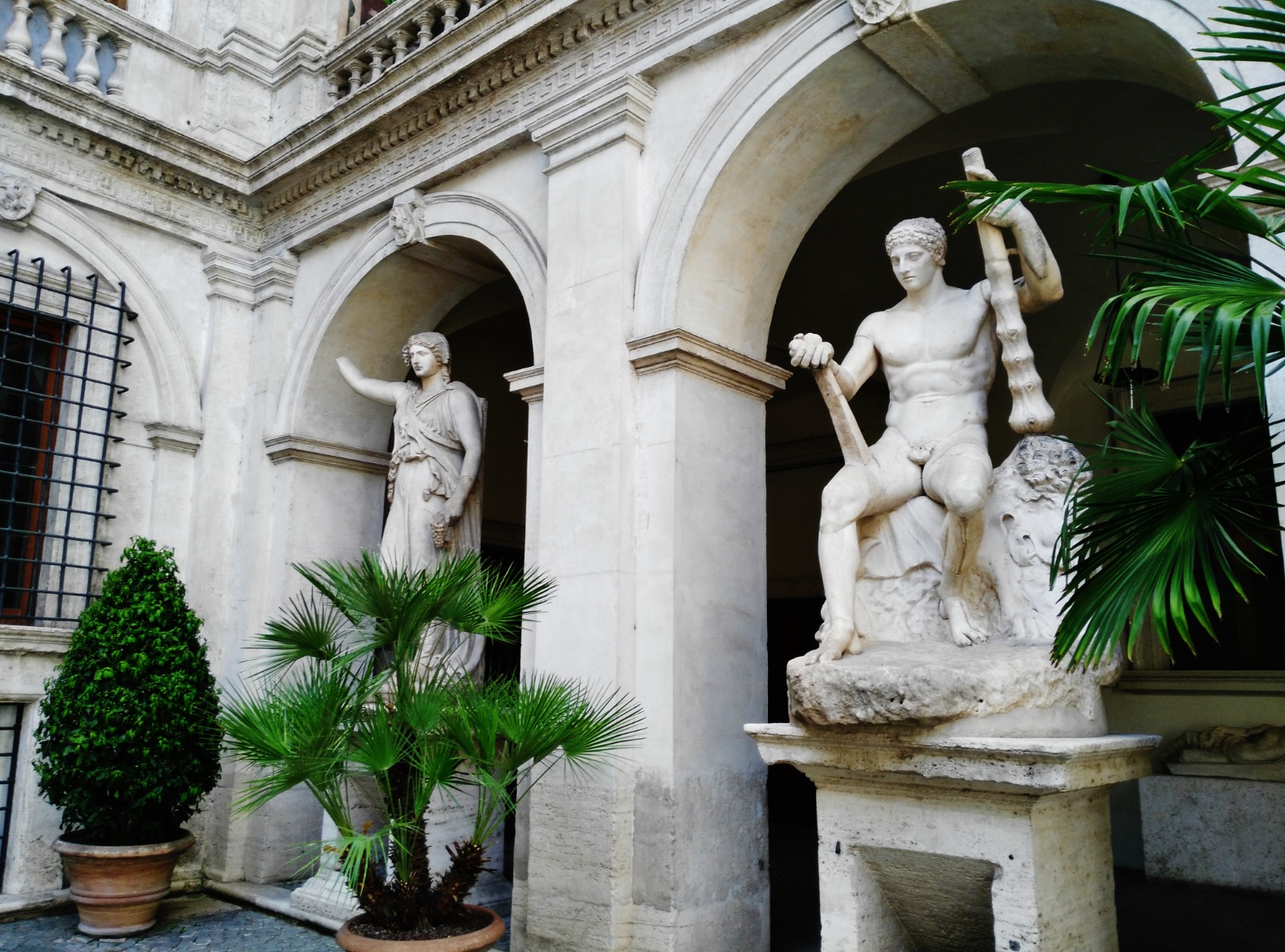 Palazzo Altemps y Experiencia Virtual 3D