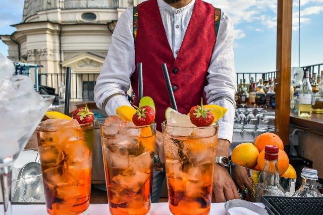 Aperitif with a View over Rome next to the Colosseum